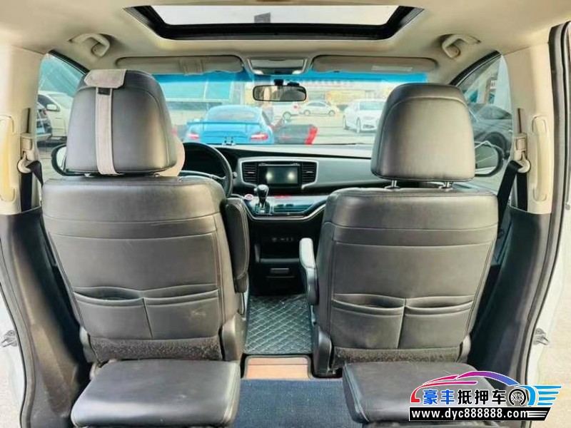 15年本田奥德赛轿车抵押车出售