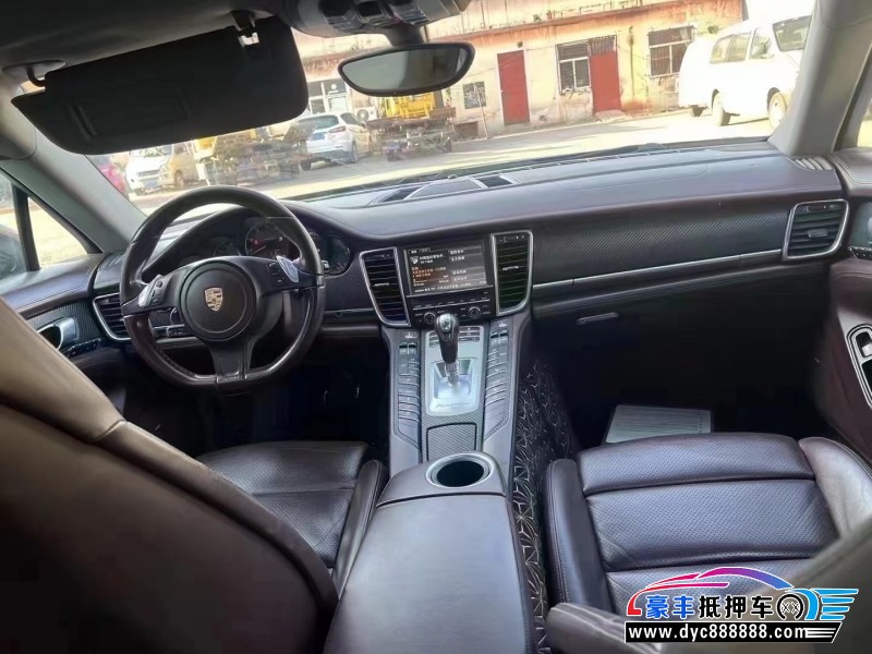 13年保时捷帕纳梅拉轿车抵押车出售