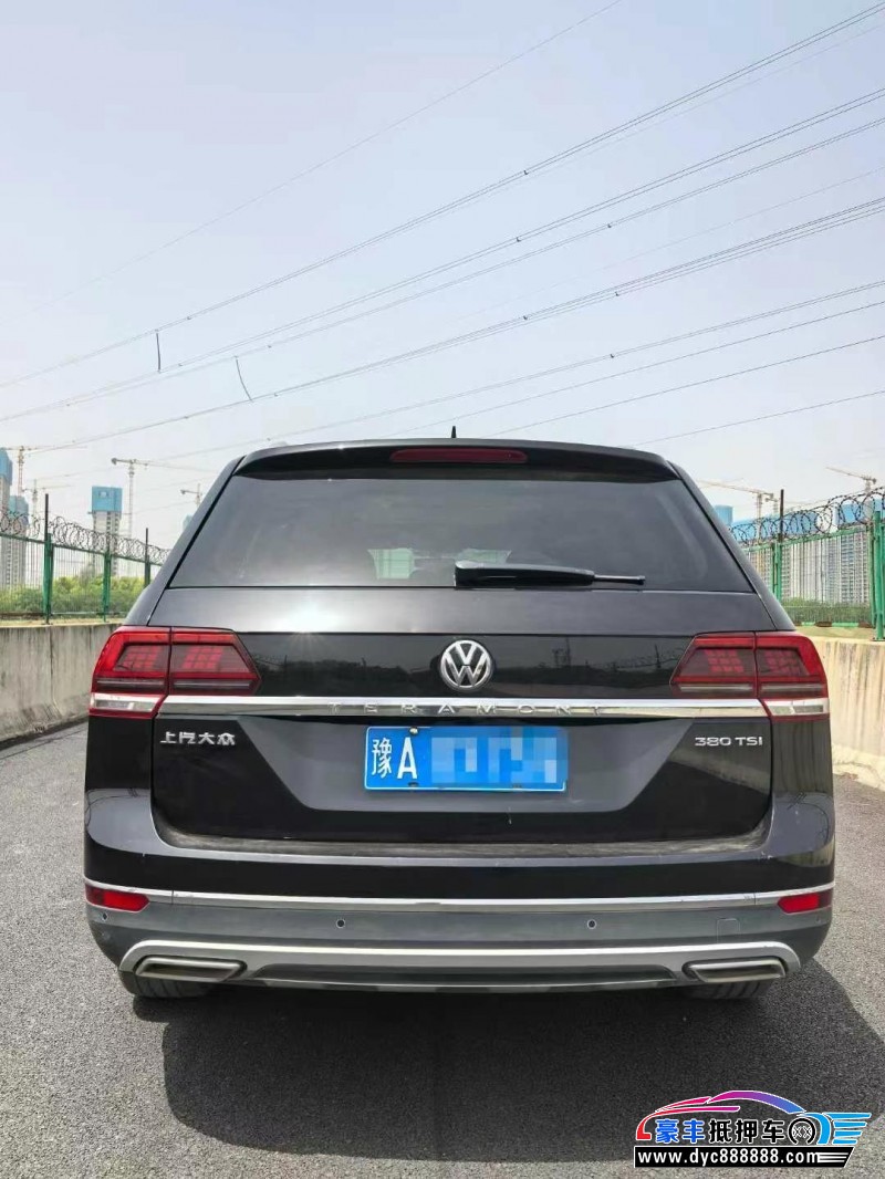 17年大众途昂轿车抵押车出售