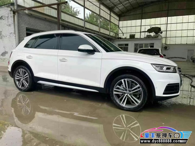 20年奥迪Q5轿车抵押车出售