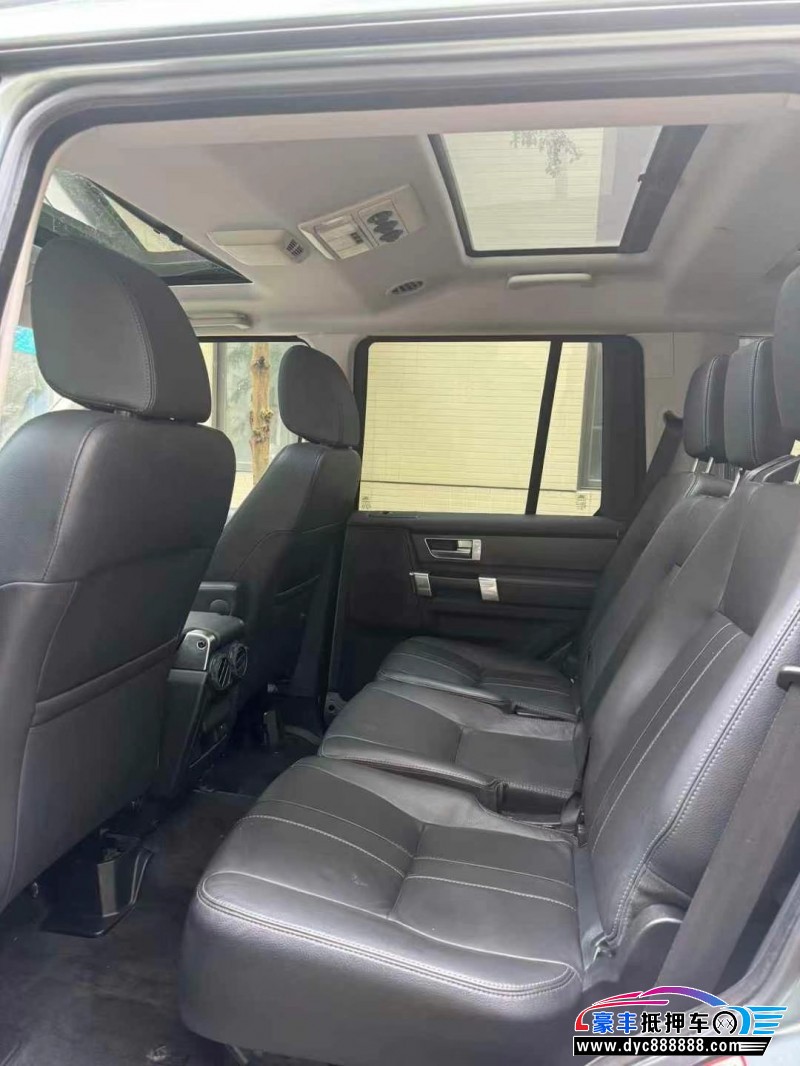 15年路虎发现4轿车抵押车出售