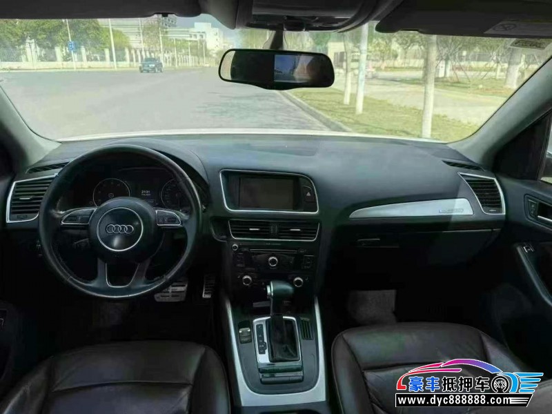 15年奥迪Q5SUV抵押车出售