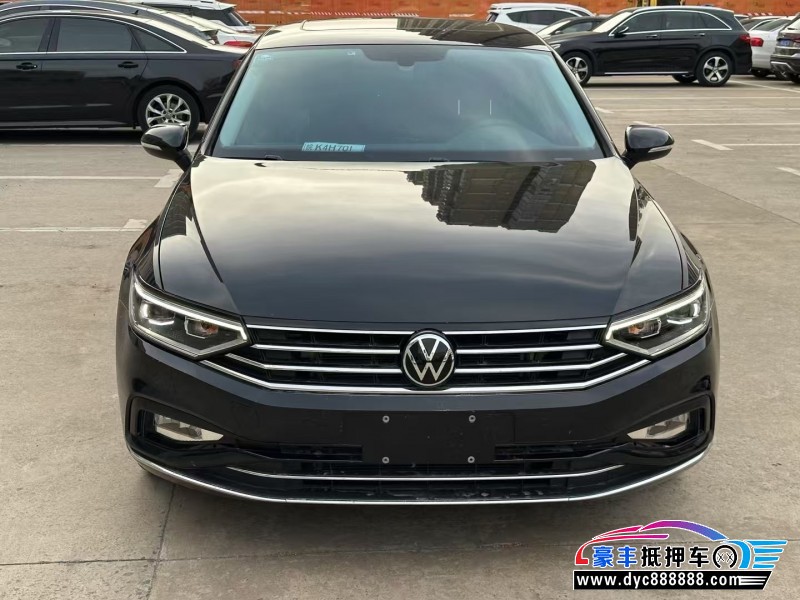 22年大众迈腾轿车抵押车出售