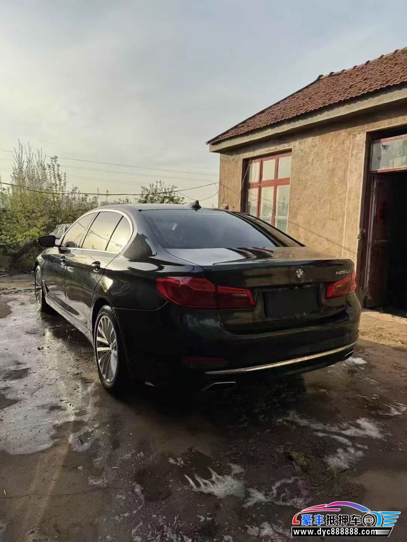 18年宝马5系轿车抵押车出售