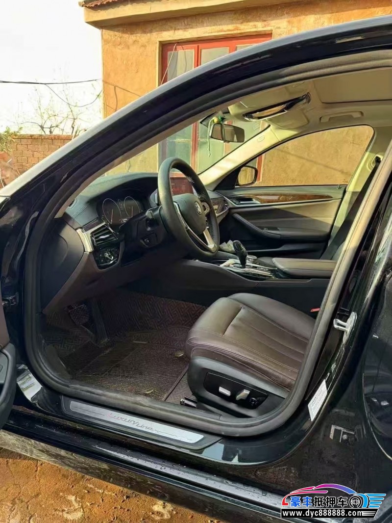 18年宝马5系轿车抵押车出售