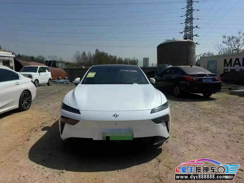 25年东风奕派007轿车抵押车出售