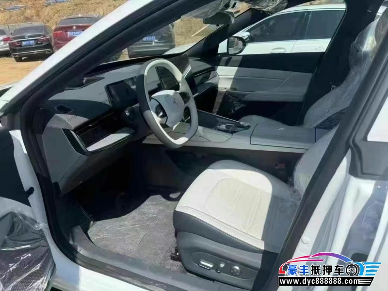 25年东风奕派007轿车抵押车出售