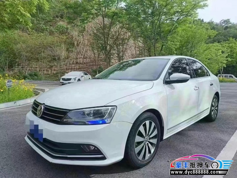 19年大众速腾轿车抵押车出售