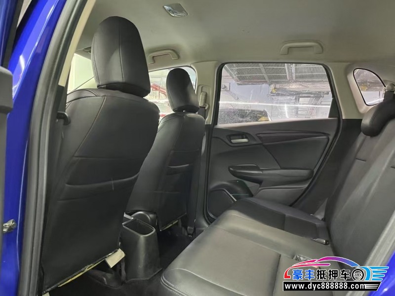 18年本田飞度轿车抵押车出售