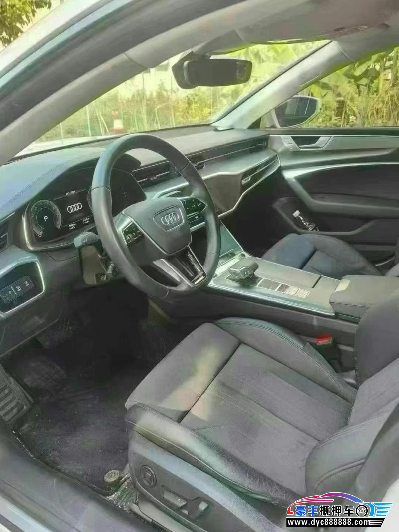 24年奥迪A7轿车抵押车出售