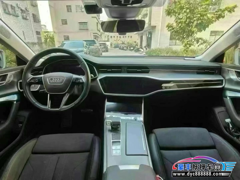 24年奥迪A7轿车抵押车出售