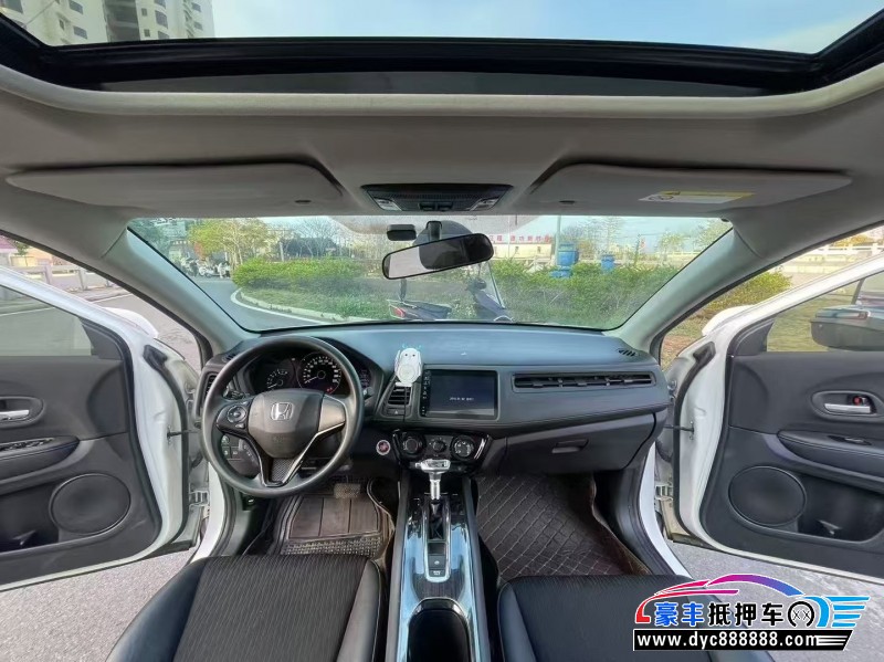 18年本田缤智轿车抵押车出售