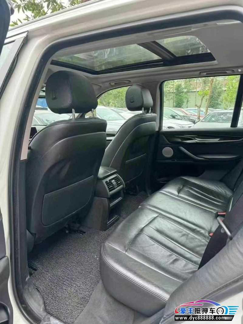 14年宝马X5轿车抵押车出售