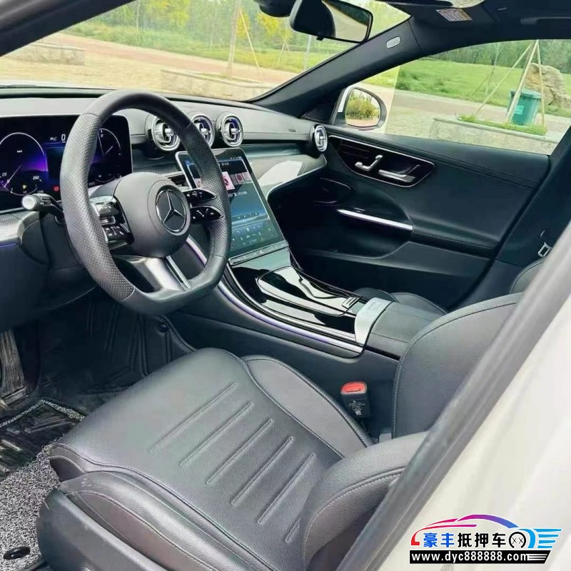 24年奔驰C轿车抵押车出售