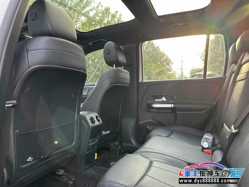 20年奔驰GLB轿车抵押车出售