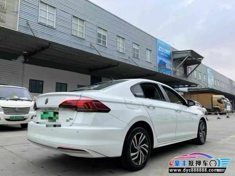 21年大众宝来轿车抵押车出售