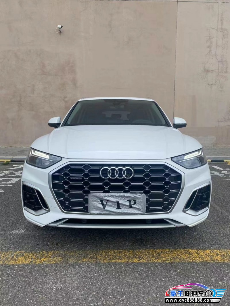 23年奥迪Q5SUV抵押车出售