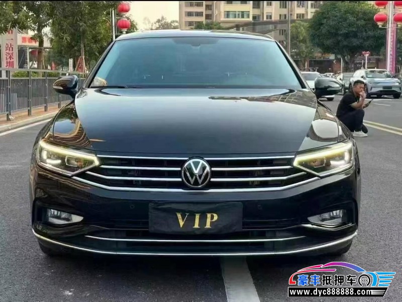 22年大众迈腾轿车抵押车出售