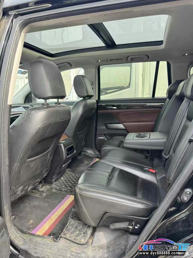 18年传祺GS8轿车抵押车出售