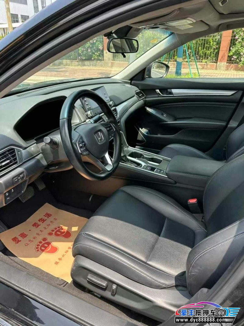 21年本田雅阁轿车抵押车出售