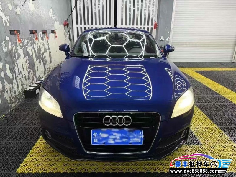 14年奥迪TT轿车抵押车出售