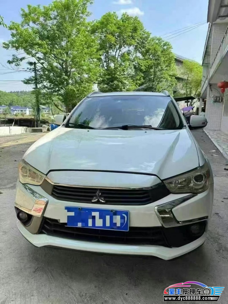 17年三菱劲炫轿车抵押车出售