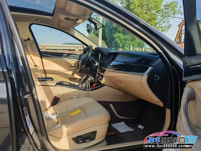 13年宝马5系轿车抵押车出售