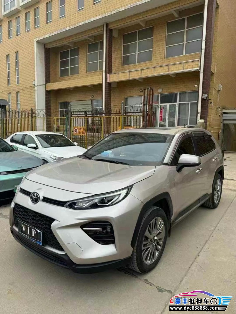 20年丰田威兰达轿车抵押车出售