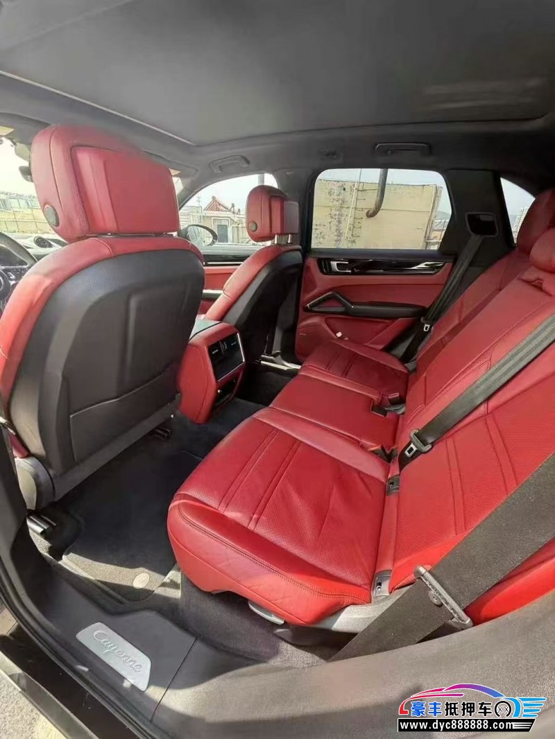 19年保时捷卡宴轿车抵押车出售