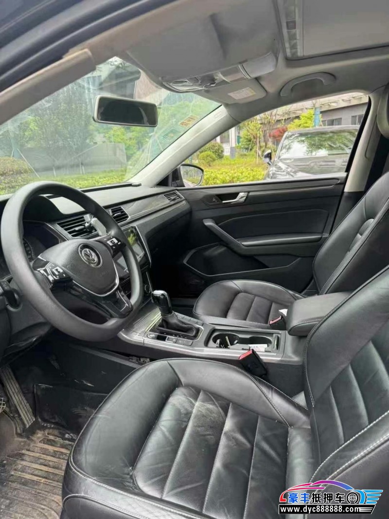 18年大众帕萨特轿车抵押车出售