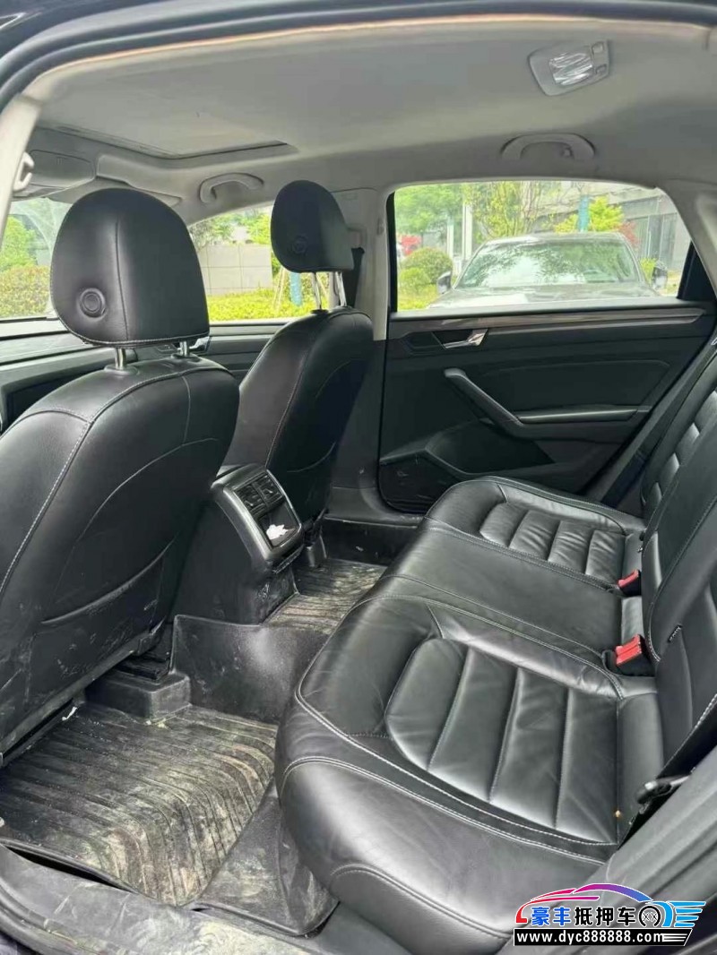 18年大众帕萨特轿车抵押车出售