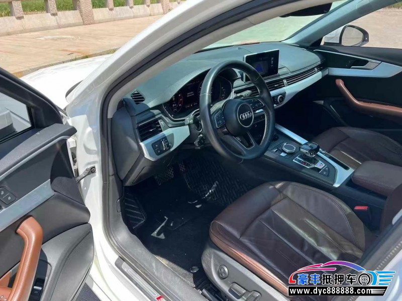 20年奥迪A4L轿车抵押车出售