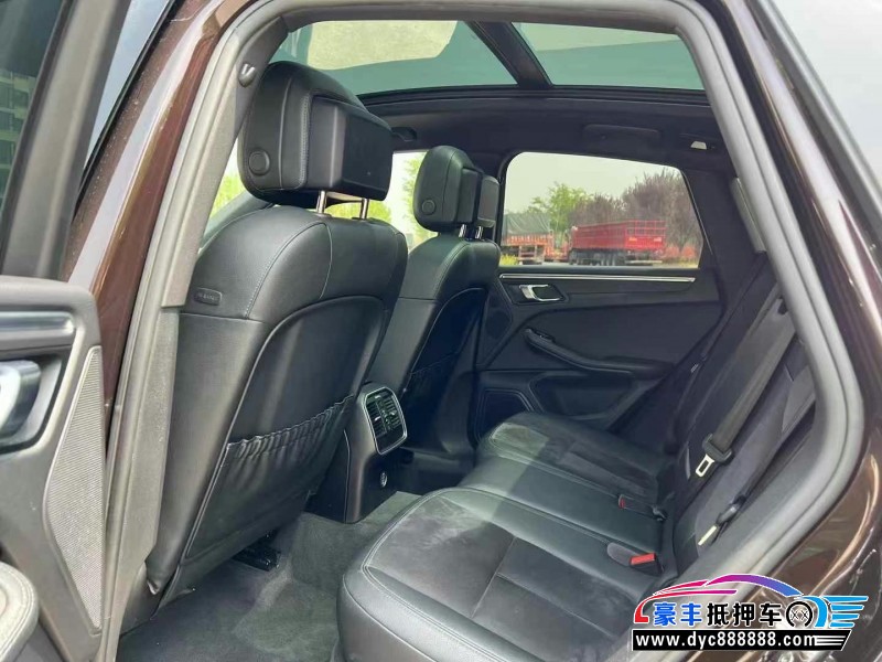 17年保时捷Macan迈凯轿车抵押车出售