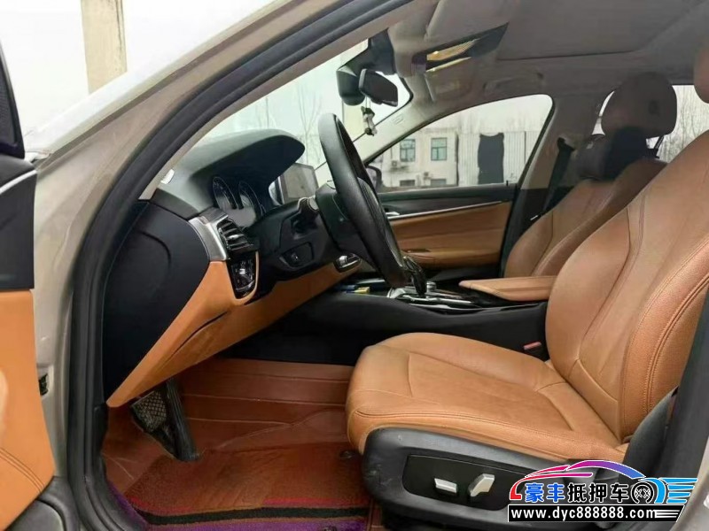 18年宝马5系轿车抵押车出售