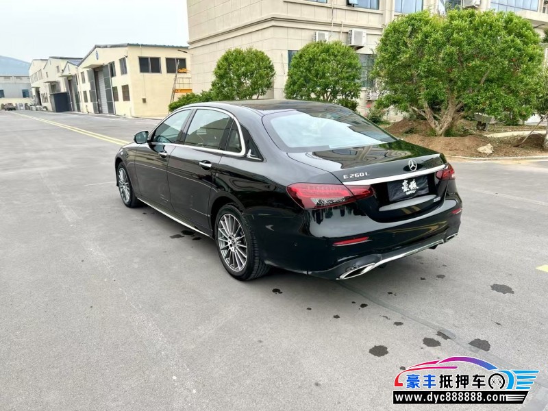 22年奔驰E轿车抵押车出售