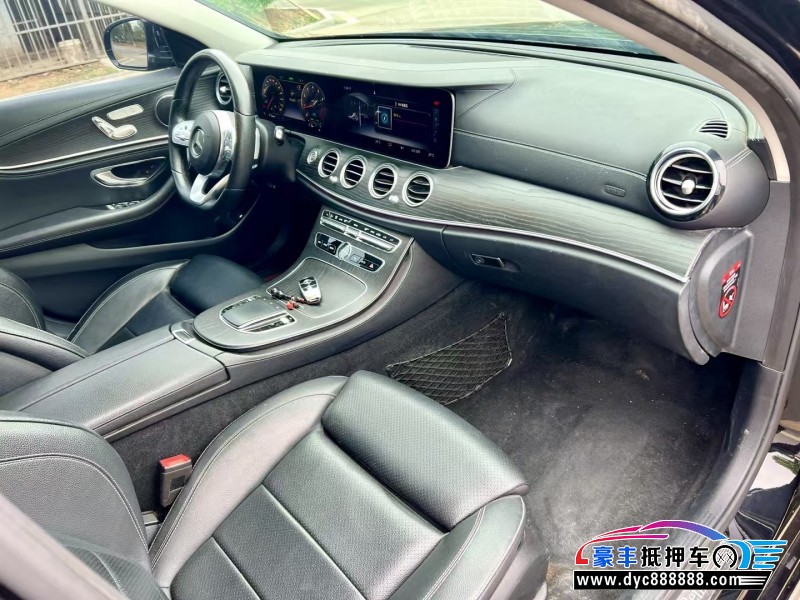 20年奔驰E轿车抵押车出售