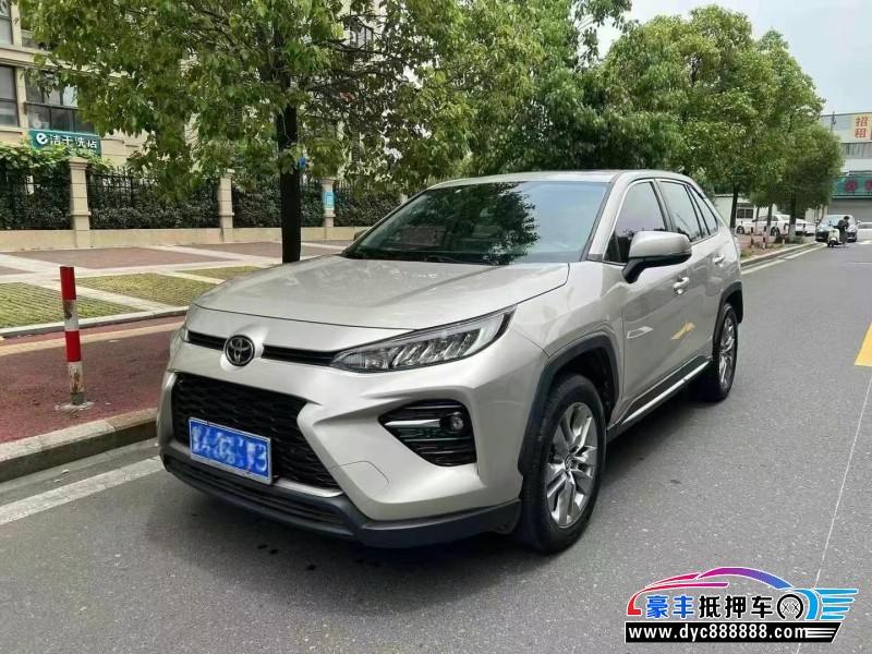 21年丰田威兰达轿车抵押车出售