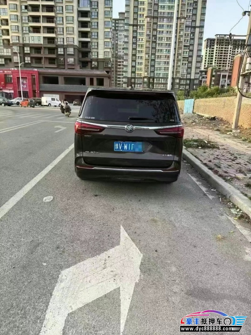 20年别克GL8轿车抵押车出售