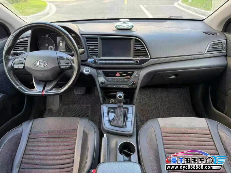 19年现代领动轿车抵押车出售