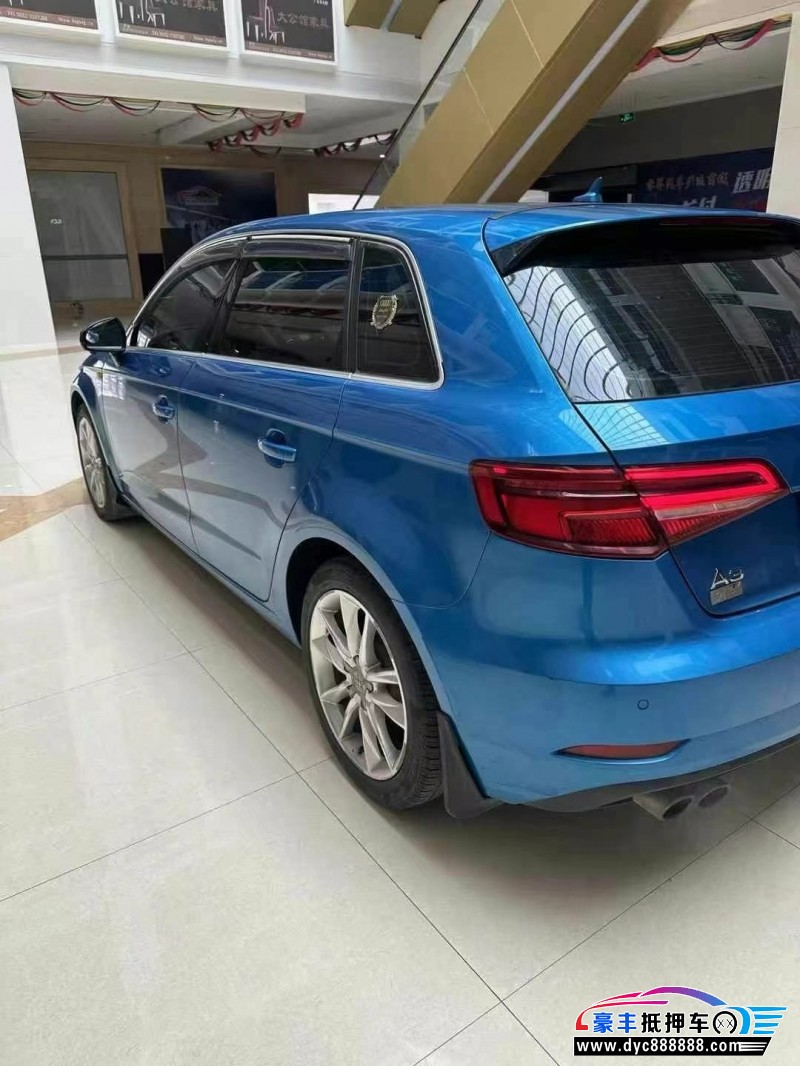 18年奥迪A3轿车抵押车出售