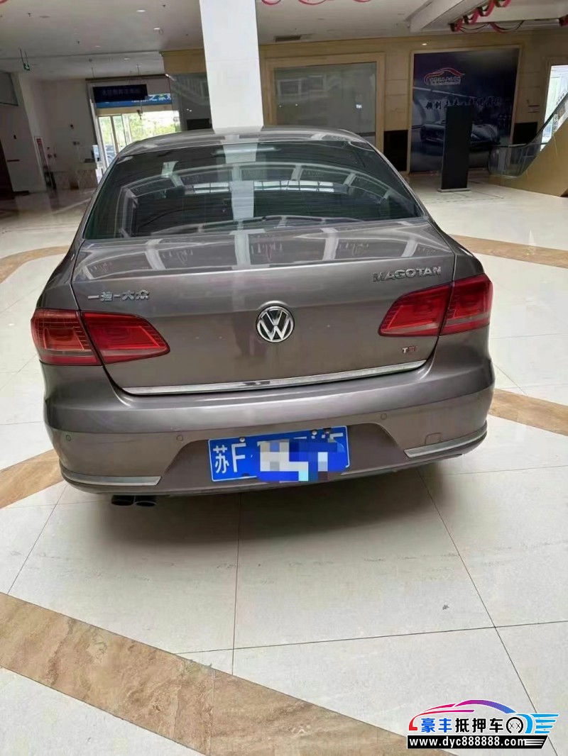 15年大众迈腾轿车抵押车出售