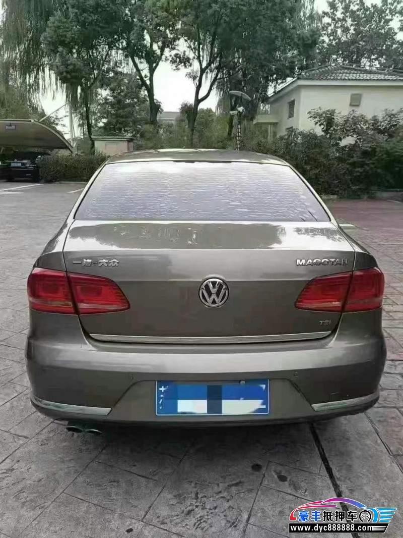 16年大众迈腾轿车抵押车出售