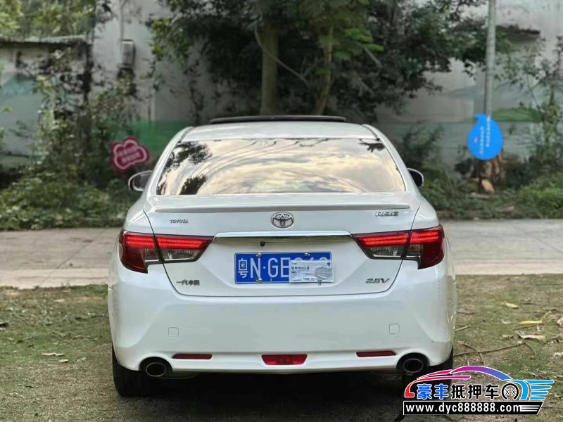 16年丰田锐志轿车抵押车出售