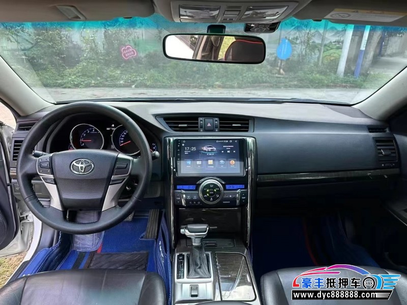 16年丰田锐志轿车抵押车出售