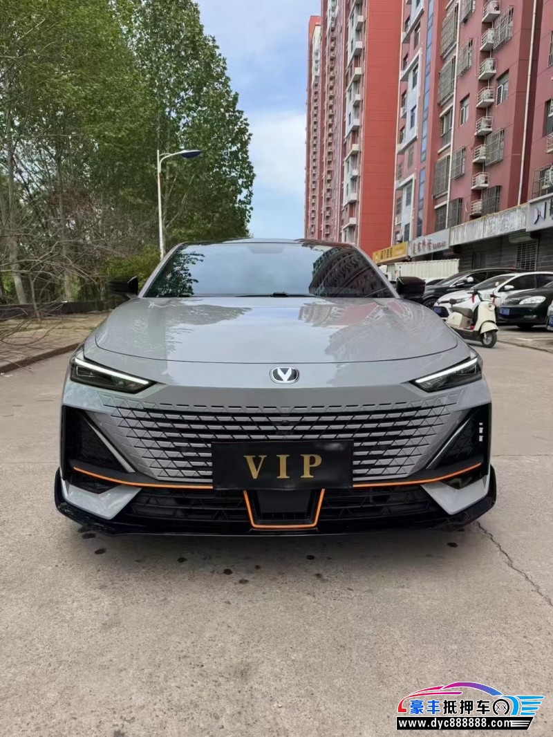 22年长安长安UNI轿车抵押车出售