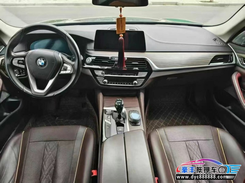 19年宝马5系轿车抵押车出售