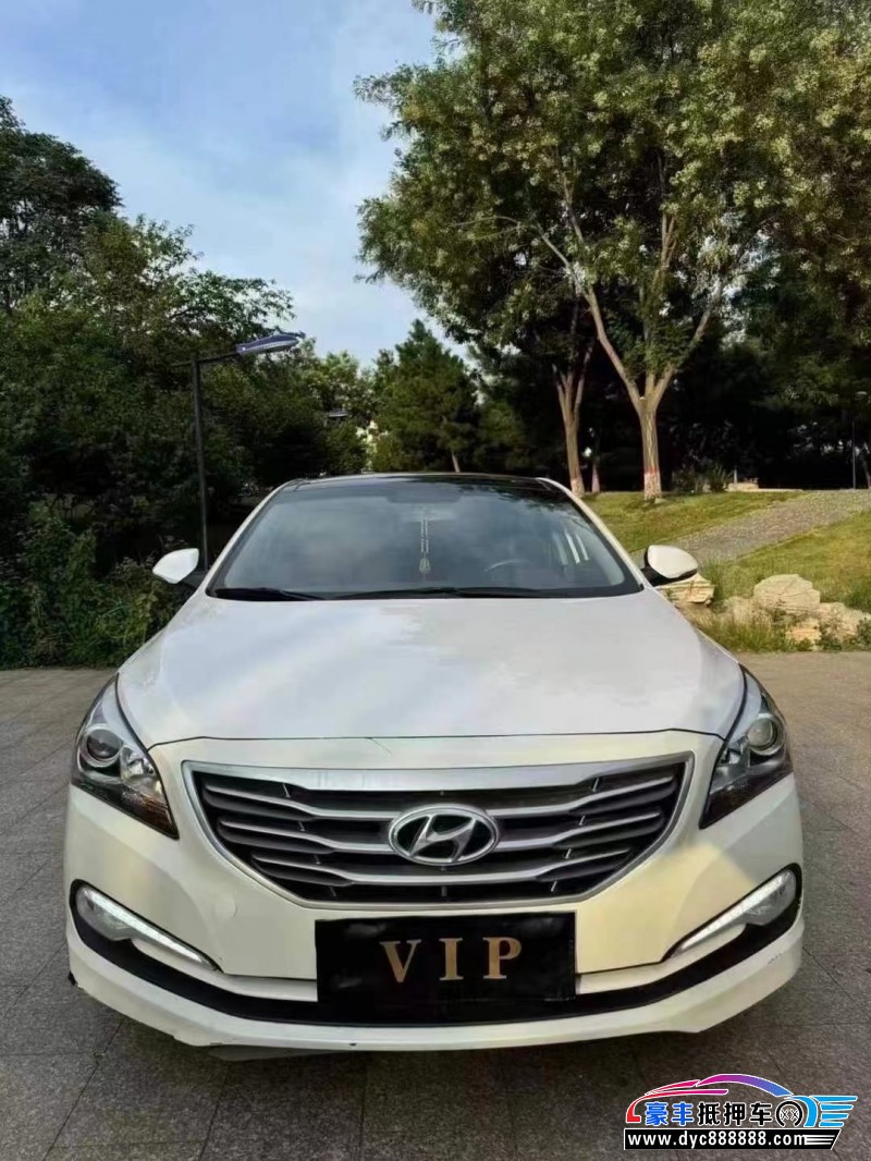 16年现代名图轿车抵押车出售