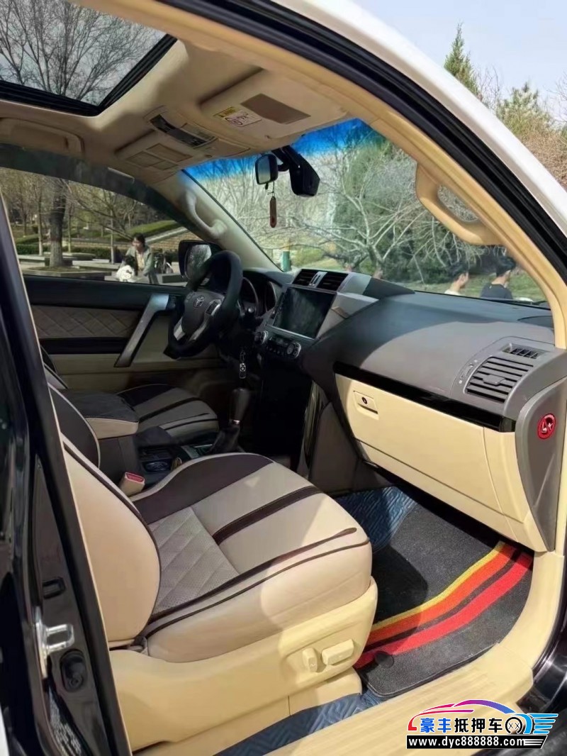 17年丰田普拉多（霸道）轿车抵押车出售