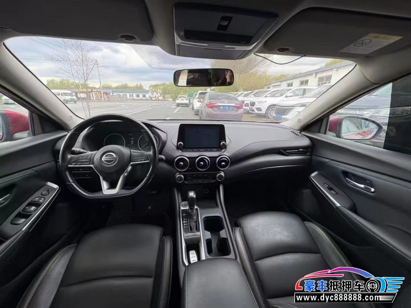 20年日产轩逸轿车抵押车出售