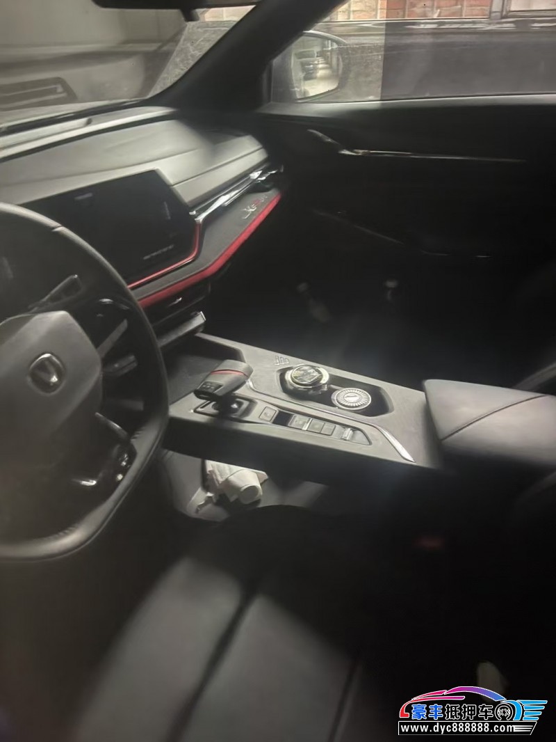 24年长安欧尚X5轿车抵押车出售